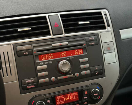 Черный Форд Си-Макс, объемом двигателя 1.8 л и пробегом 282 тыс. км за 4899 $, фото 18 на Automoto.ua