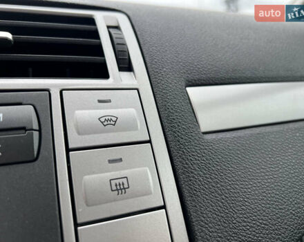 Чорний Форд Сі-Макс, об'ємом двигуна 1.8 л та пробігом 210 тис. км за 5650 $, фото 79 на Automoto.ua