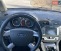 Черный Форд Си-Макс, объемом двигателя 2 л и пробегом 470 тыс. км за 4300 $, фото 17 на Automoto.ua