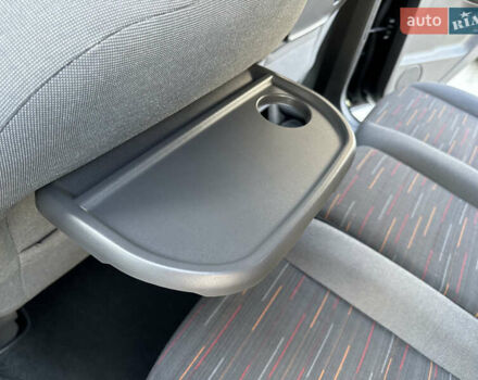 Чорний Форд Сі-Макс, об'ємом двигуна 1.6 л та пробігом 227 тис. км за 6499 $, фото 70 на Automoto.ua