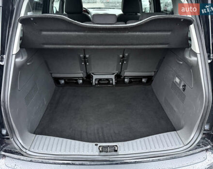 Черный Форд Си-Макс, объемом двигателя 1.6 л и пробегом 234 тыс. км за 5750 $, фото 32 на Automoto.ua