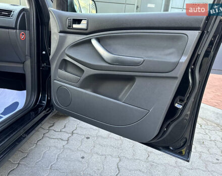 Чорний Форд Сі-Макс, об'ємом двигуна 1.6 л та пробігом 227 тис. км за 6499 $, фото 69 на Automoto.ua