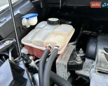 Чорний Форд Сі-Макс, об'ємом двигуна 1.6 л та пробігом 227 тис. км за 6499 $, фото 92 на Automoto.ua