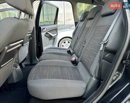 Чорний Форд Сі-Макс, об'ємом двигуна 1.6 л та пробігом 227 тис. км за 6499 $, фото 48 на Automoto.ua