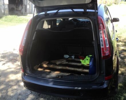 Черный Форд Си-Макс, объемом двигателя 1.6 л и пробегом 297 тыс. км за 4800 $, фото 2 на Automoto.ua