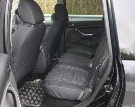 Черный Форд Си-Макс, объемом двигателя 1.56 л и пробегом 245 тыс. км за 6399 $, фото 1 на Automoto.ua