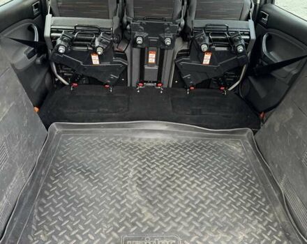 Форд Сі-Макс 2010 у Києві на Automoto.ua Чорний Форд Сі-Макс, об'ємом двигуна 1.6 л та пробігом 223 тис. км за 4300 $, фото 14 на Automoto.ua