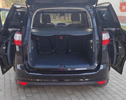 Чорний Форд Сі-Макс, об'ємом двигуна 2 л та пробігом 243 тис. км за 8850 $, фото 7 на Automoto.ua