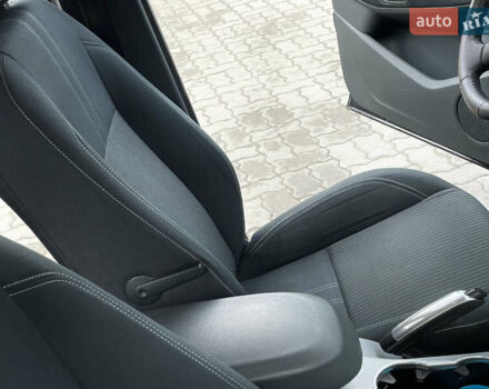 Черный Форд Си-Макс, объемом двигателя 1.6 л и пробегом 206 тыс. км за 8699 $, фото 33 на Automoto.ua