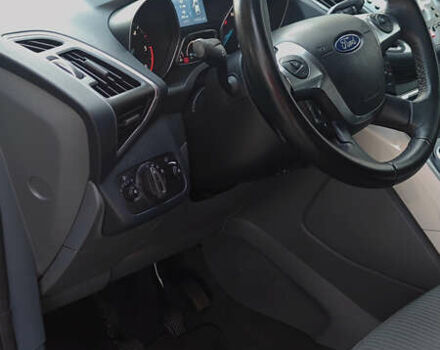 Чорний Форд Сі-Макс, об'ємом двигуна 2 л та пробігом 243 тис. км за 8850 $, фото 21 на Automoto.ua