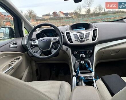 Черный Форд Си-Макс, объемом двигателя 1.6 л и пробегом 136 тыс. км за 7999 $, фото 4 на Automoto.ua