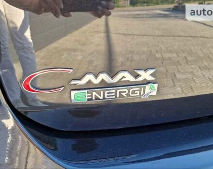 Черный Форд Си-Макс, объемом двигателя 2 л и пробегом 213 тыс. км за 11900 $, фото 10 на Automoto.ua
