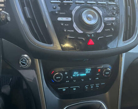 Черный Форд Си-Макс, объемом двигателя 1.6 л и пробегом 400 тыс. км за 7500 $, фото 8 на Automoto.ua