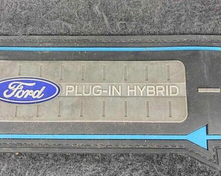 Черный Форд Си-Макс, объемом двигателя 2 л и пробегом 290 тыс. км за 7300 $, фото 4 на Automoto.ua