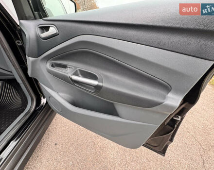 Чорний Форд Сі-Макс, об'ємом двигуна 1.6 л та пробігом 170 тис. км за 7800 $, фото 21 на Automoto.ua