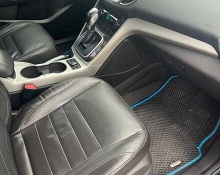 Черный Форд Си-Макс, объемом двигателя 2 л и пробегом 197 тыс. км за 8900 $, фото 8 на Automoto.ua