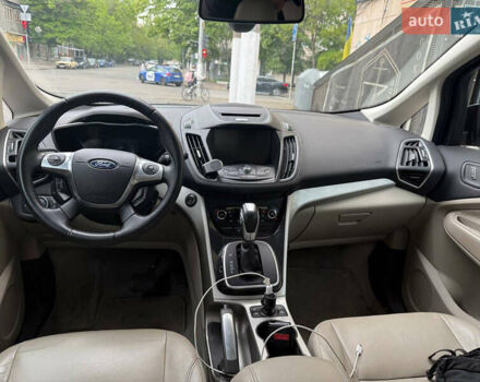 Черный Форд Си-Макс, объемом двигателя 2 л и пробегом 216 тыс. км за 7700 $, фото 4 на Automoto.ua