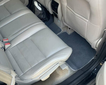 Черный Форд Си-Макс, объемом двигателя 2 л и пробегом 171 тыс. км за 10200 $, фото 16 на Automoto.ua