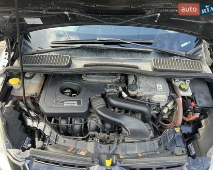 Черный Форд Си-Макс, объемом двигателя 2 л и пробегом 125 тыс. км за 9999 $, фото 19 на Automoto.ua