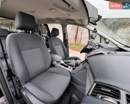 Чорний Форд Сі-Макс, об'ємом двигуна 1.6 л та пробігом 170 тис. км за 7800 $, фото 17 на Automoto.ua