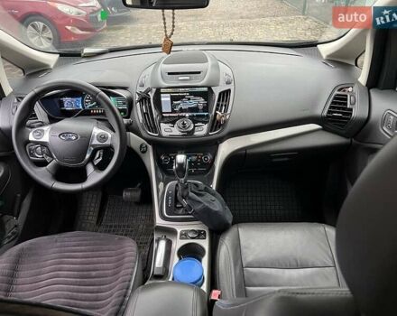 Черный Форд Си-Макс, объемом двигателя 2 л и пробегом 125 тыс. км за 9999 $, фото 1 на Automoto.ua