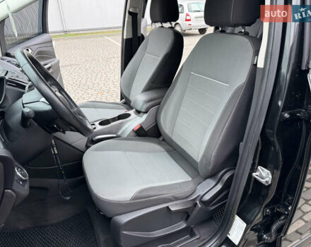 Черный Форд Си-Макс, объемом двигателя 2 л и пробегом 154 тыс. км за 11450 $, фото 31 на Automoto.ua