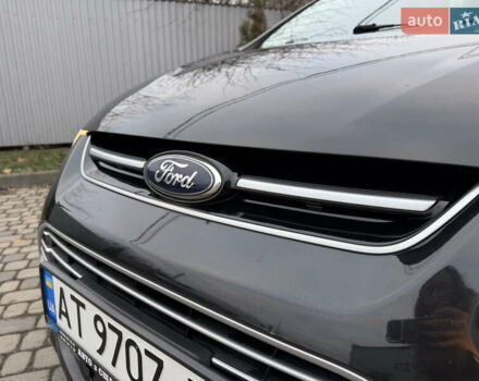 Черный Форд Си-Макс, объемом двигателя 2 л и пробегом 154 тыс. км за 11450 $, фото 58 на Automoto.ua
