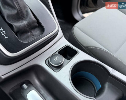 Черный Форд Си-Макс, объемом двигателя 2 л и пробегом 154 тыс. км за 11450 $, фото 57 на Automoto.ua