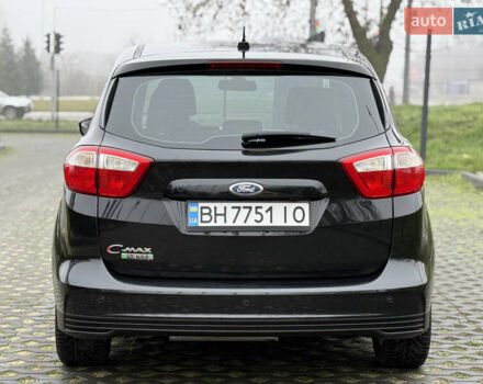 Черный Форд Си-Макс, объемом двигателя 2 л и пробегом 188 тыс. км за 9900 $, фото 6 на Automoto.ua