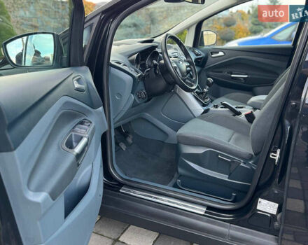 Черный Форд Си-Макс, объемом двигателя 1.6 л и пробегом 232 тыс. км за 8199 $, фото 35 на Automoto.ua