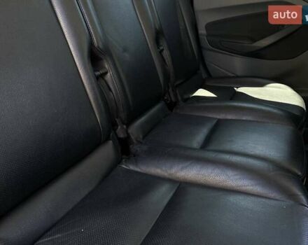 Черный Форд Си-Макс, объемом двигателя 1.56 л и пробегом 242 тыс. км за 9499 $, фото 7 на Automoto.ua