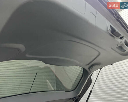 Чорний Форд Сі-Макс, об'ємом двигуна 1.6 л та пробігом 220 тис. км за 8990 $, фото 35 на Automoto.ua