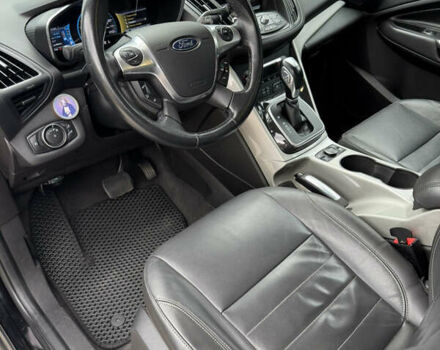 Чорний Форд Сі-Макс, об'ємом двигуна 2 л та пробігом 178 тис. км за 10200 $, фото 7 на Automoto.ua