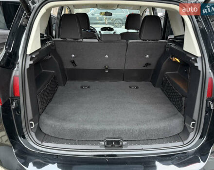 Черный Форд Си-Макс, объемом двигателя 2 л и пробегом 154 тыс. км за 11450 $, фото 56 на Automoto.ua