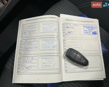 Чорний Форд Сі-Макс, об'ємом двигуна 1.6 л та пробігом 220 тис. км за 8990 $, фото 2 на Automoto.ua