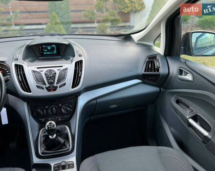 Черный Форд Си-Макс, объемом двигателя 1.6 л и пробегом 232 тыс. км за 8199 $, фото 54 на Automoto.ua