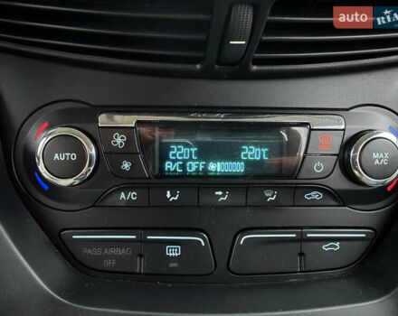 Черный Форд Си-Макс, объемом двигателя 2 л и пробегом 154 тыс. км за 11450 $, фото 45 на Automoto.ua