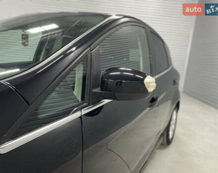 Чорний Форд Сі-Макс, об'ємом двигуна 1.6 л та пробігом 220 тис. км за 8990 $, фото 7 на Automoto.ua