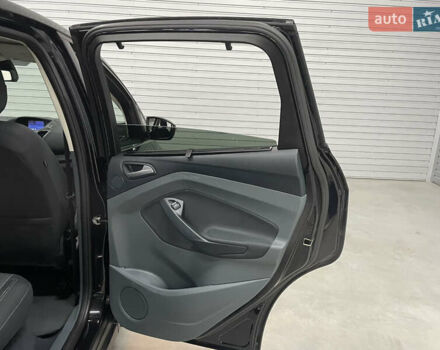 Чорний Форд Сі-Макс, об'ємом двигуна 1.6 л та пробігом 220 тис. км за 8990 $, фото 53 на Automoto.ua