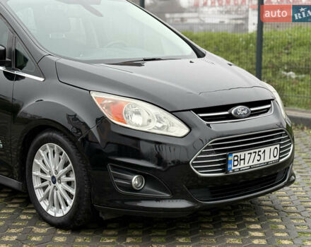 Черный Форд Си-Макс, объемом двигателя 2 л и пробегом 188 тыс. км за 9900 $, фото 3 на Automoto.ua