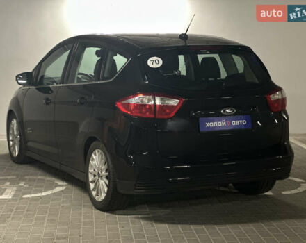 Черный Форд Си-Макс, объемом двигателя 2 л и пробегом 195 тыс. км за 9900 $, фото 5 на Automoto.ua