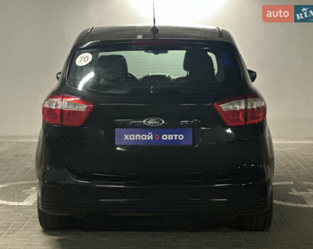 Черный Форд Си-Макс, объемом двигателя 2 л и пробегом 195 тыс. км за 9900 $, фото 4 на Automoto.ua