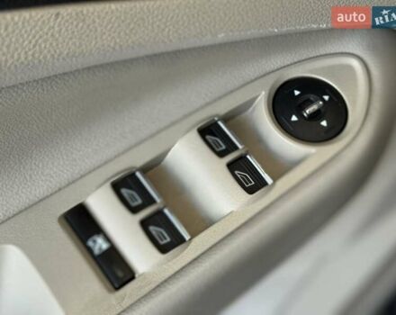 Чорний Форд Сі-Макс, об'ємом двигуна 2 л та пробігом 180 тис. км за 10500 $, фото 16 на Automoto.ua