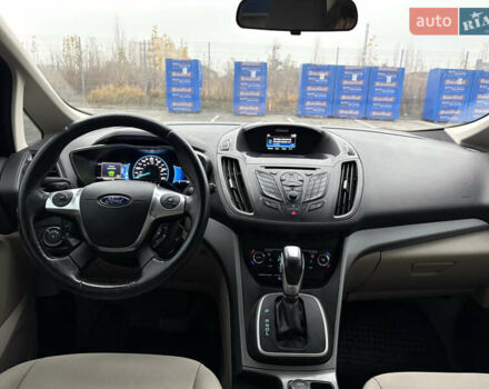 Черный Форд Си-Макс, объемом двигателя 2 л и пробегом 199 тыс. км за 10700 $, фото 16 на Automoto.ua