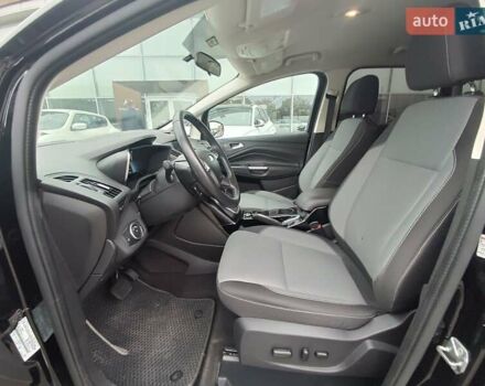 Черный Форд Си-Макс, объемом двигателя 2 л и пробегом 67 тыс. км за 13050 $, фото 5 на Automoto.ua