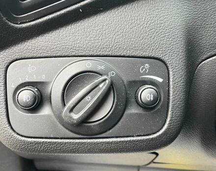 Черный Форд Си-Макс, объемом двигателя 1.5 л и пробегом 221 тыс. км за 11600 $, фото 12 на Automoto.ua