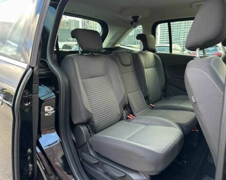 Черный Форд Си-Макс, объемом двигателя 2 л и пробегом 196 тыс. км за 11300 $, фото 20 на Automoto.ua