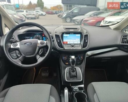 Черный Форд Си-Макс, объемом двигателя 2 л и пробегом 67 тыс. км за 13050 $, фото 10 на Automoto.ua