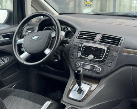 Черный Форд Си-Макс, объемом двигателя 2 л и пробегом 220 тыс. км за 5450 $, фото 1 на Automoto.ua