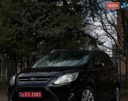 Черный Форд Си-Макс, объемом двигателя 2 л и пробегом 242 тыс. км за 8400 $, фото 1 на Automoto.ua